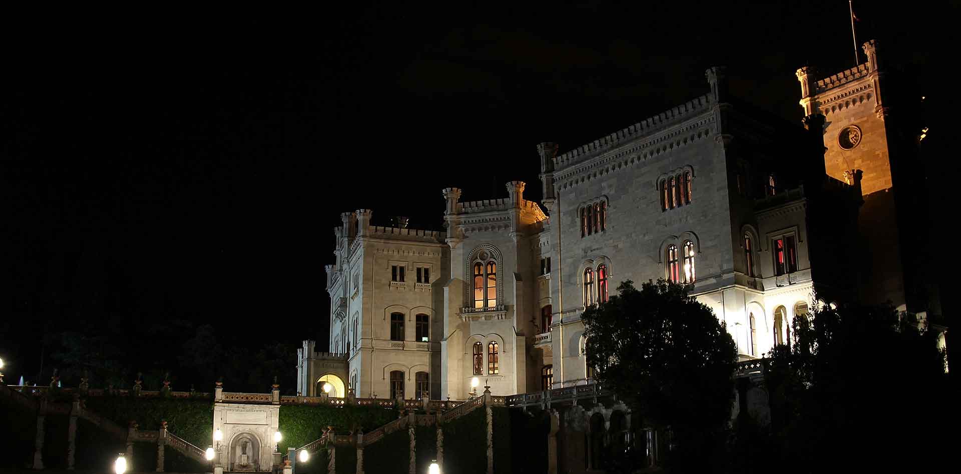 DA MIRAMARE AL COSMO – Le origini quantistiche dell’universo